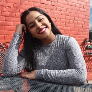 Meet your Posher, Naina